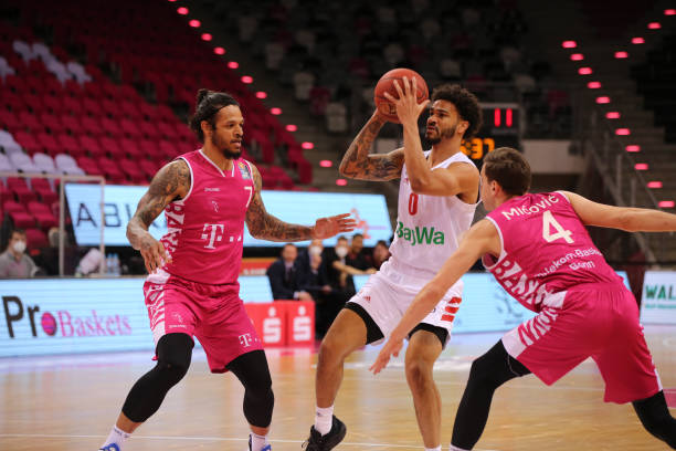 场比赛中已 场比赛中已