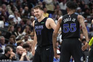 防守稳健的 防守稳健的