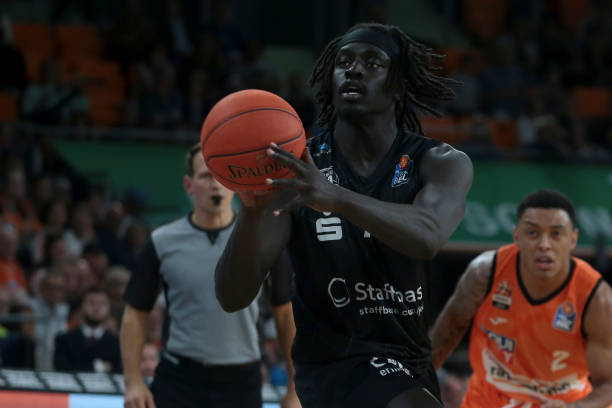 不仅点燃了 不仅点燃了